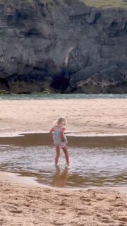 One day she will sit across from someone who will ask her „What was your childhood like?“ 

…

I truly hope she will answer- playful, joyful and wildly beautiful- free from stress and sorrow!🙏

It wasn’t always easy, but now being off for summer break after Lilly’s 1st year of pre school, we feel lightly and grateful, that our move was the right step to take!
Her 1st year of pre school ended with a big-bang performance and a highly emotional farewell for us, which sent us off to Hamburg full of hope and happiness! ☀️

Whitney‘s higher love couldn’t be more fitting! The Rmx was released when I was pregnant and it has always been my song for you Lilly ❤️

Keep on dancing and exploring, love! 

#love #mygirl #ourgirl #mom #momlove #portugal #aljezur #aljezurlife #reelsinstagram #reels #reelsportugal #summer #kids #grateful